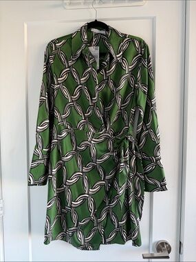 Mango Green Chain Link -Print Long Sleeve Wrap Dress Size Medium